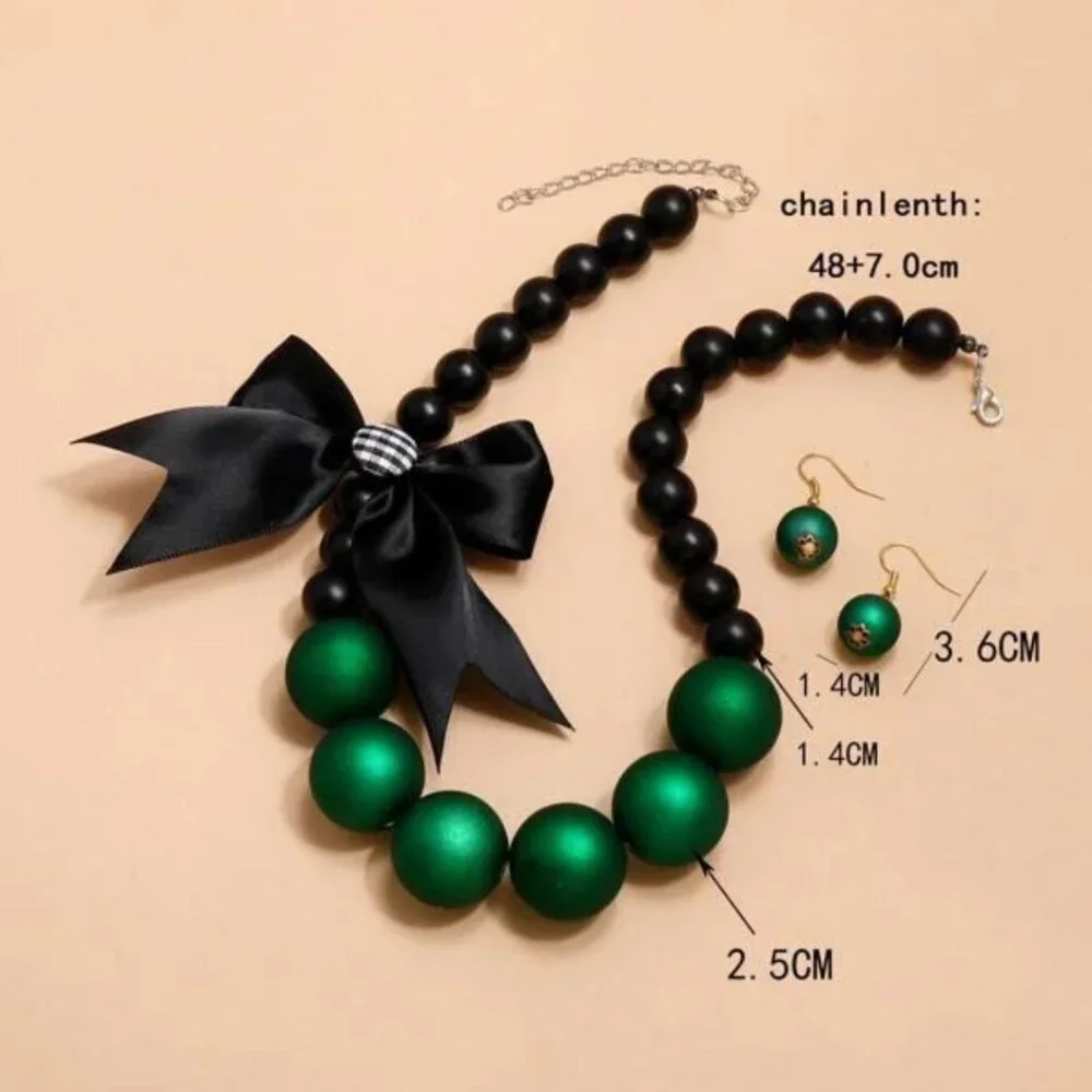 Chunky Pearls Bubblegum Bead Necklace and Earring Set - Picture 2 of 5